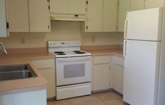 2 beds, 1 bath, $1,399