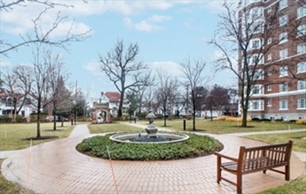 2 beds, 2 baths, 1,561 sqft, $6,250, Unit C1007