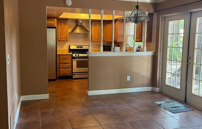 Charming 3 Bed / 2 Bath Home in Winter Springs – Move-In Ready!