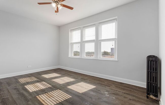 1 bed, 1 bath, 419 sqft, $1,850, Unit 706