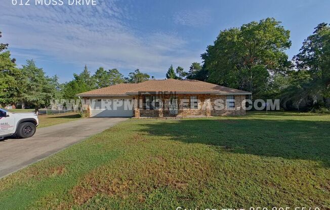 612 MOSS DR