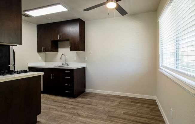 Studio, 1 bath, 360 sqft, $1,475, Unit 45