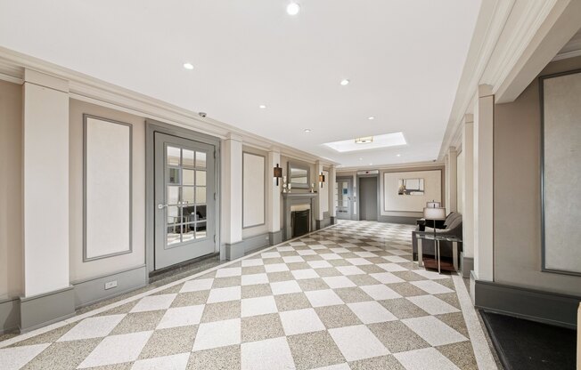 1 bed, 1 bath, $4,975, Unit 006B
