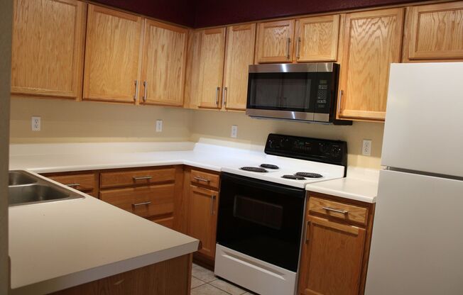 Stunning Modern 2 Bedroom Condo