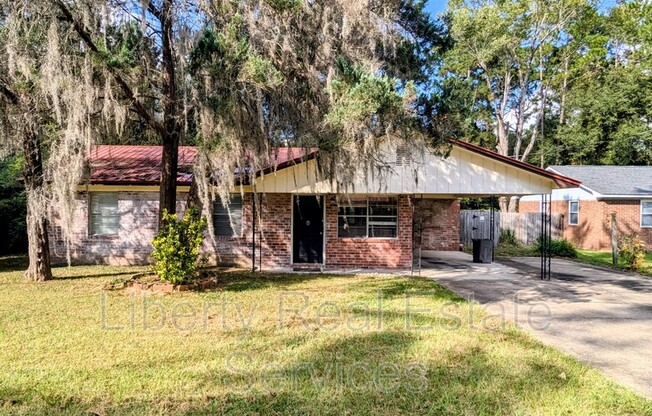 820 KELLY DR