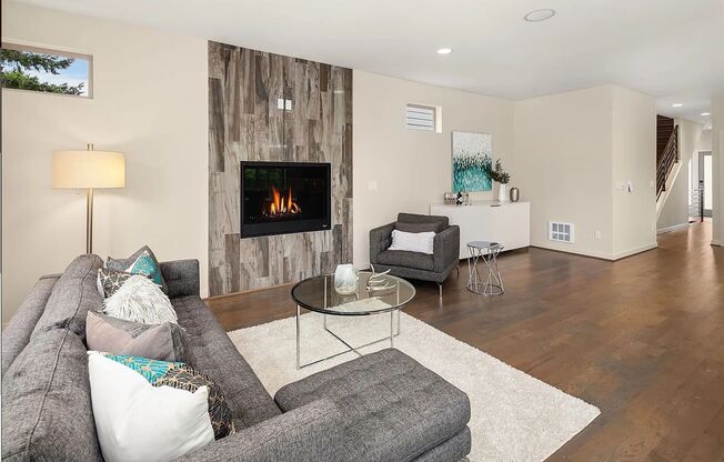 Maple Leaf - Northgate Home