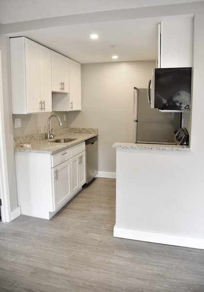 High Pointe Apartments