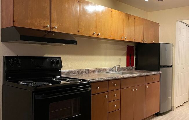 Oxford Court Apartments