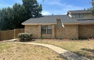 Renovated Duplex in Dallas