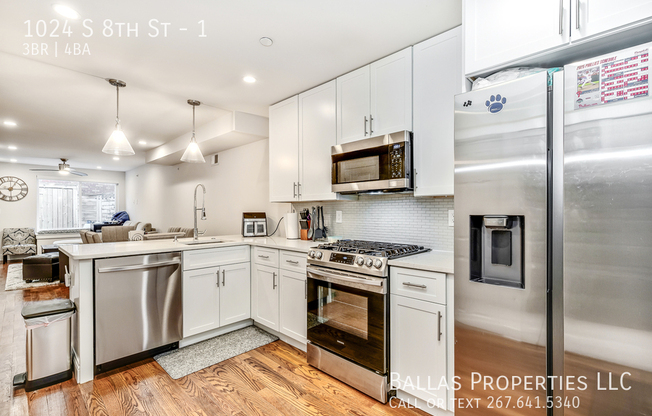 1024 S 8 ST