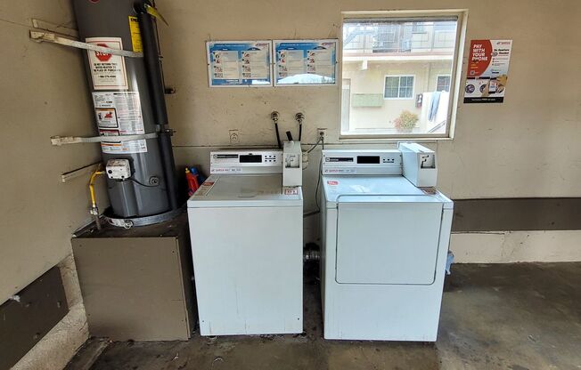 Upstairs Vacancy in West La Habra!