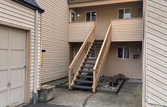 6306 6330 SW VLY CIR