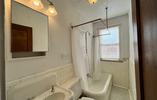 1 bed, 1 bath, 525 sqft, $1,110, Unit 316