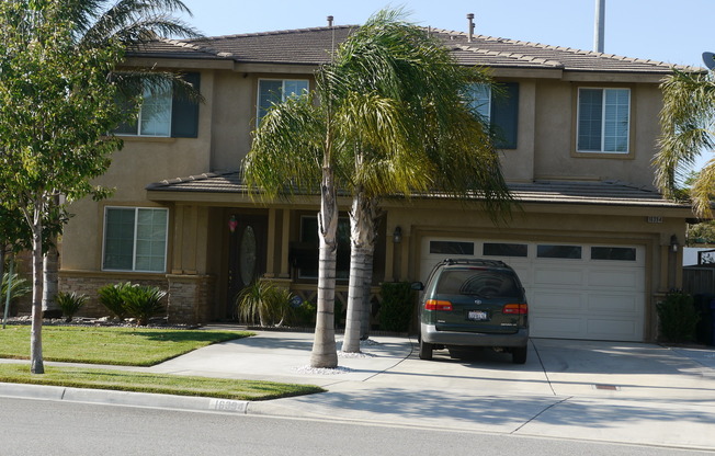 Spacious 4-Bedroom Home in North Fontana – Move-In Ready!