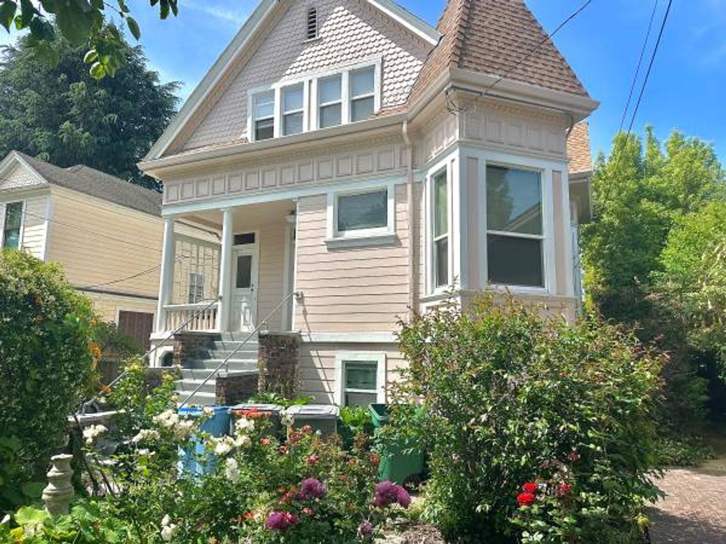 2228 McKinley Ave