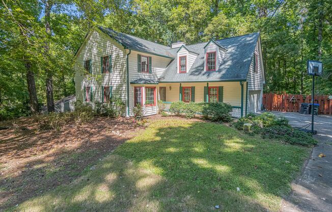 Great 5 bedroom home in desired Martins Landing Neighborhood