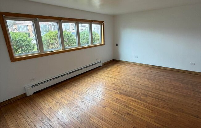 4431 N NEWCASTLE AVE