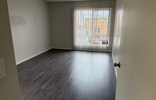 2 beds, 2 baths, 973 sqft, $3,130, Unit 337