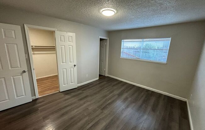 1 bed, 1 bath, 543 sqft, $1,250, Unit Apartment 05