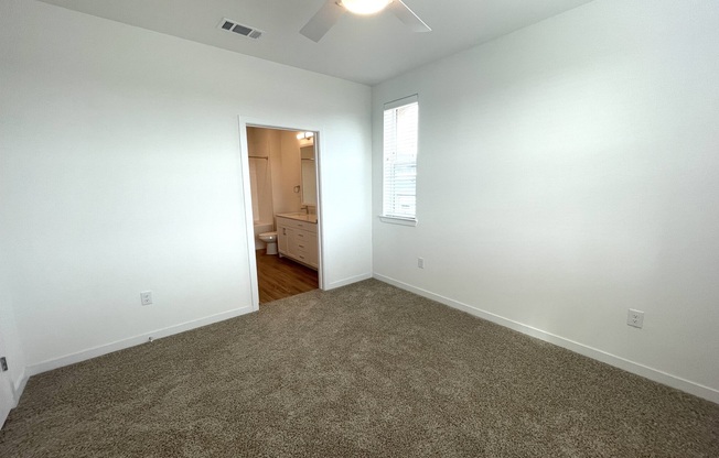 7733 BURLESON RD