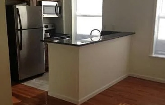 Modern 2Bed/1Bath!