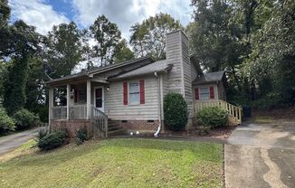 Downtown Greer area - This duplex is such a convenient location - 2 Bedroom, 2 Baths with a wonderful open floor plan