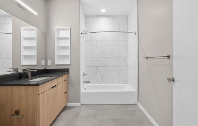 Studio, 1 bath, 548 sqft, $1,810, Unit 730