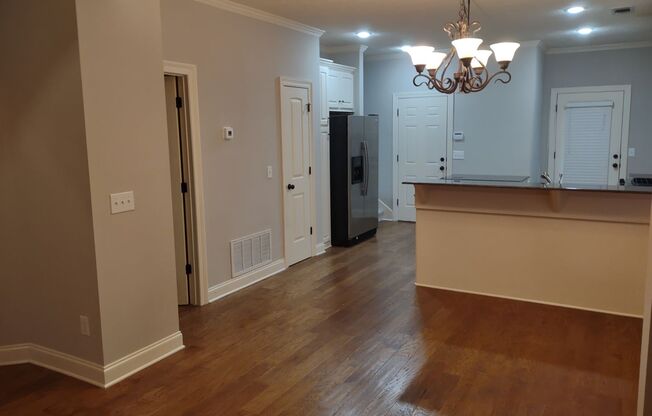 2 beds, 2.5 baths, 1,327 sqft, $1,500, Unit 3518 N State St.