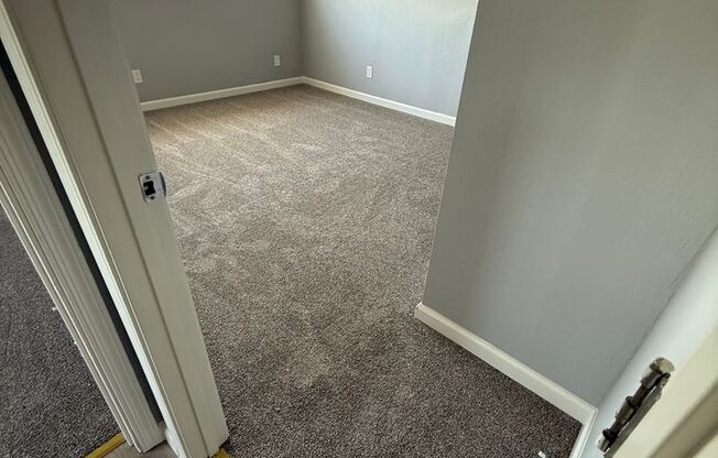 2 Bedroom, 1 Bath Unit – Richmond Available by 06/01/25 or sooner!