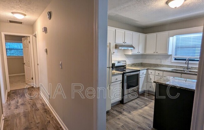 1050 MATHEWS CT SE