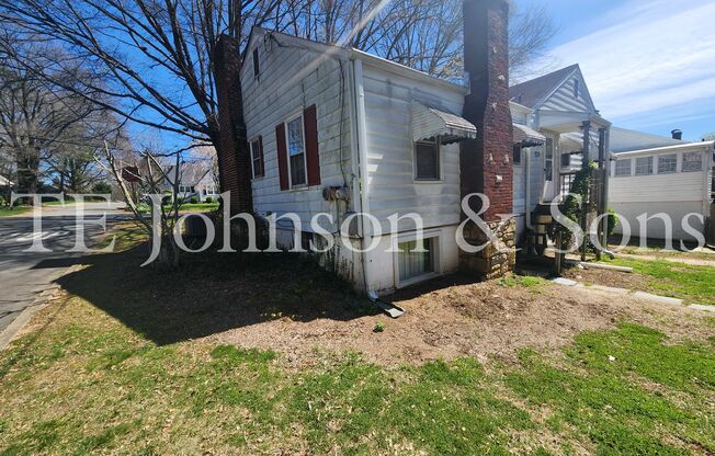 3 beds, 2 baths, $1,525