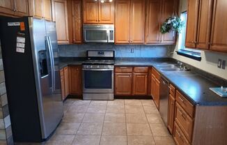 3 beds, 2 baths, $1,800