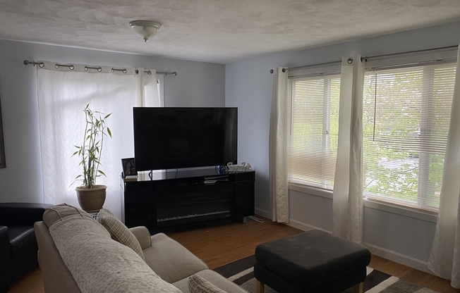 133 WALNUT ST