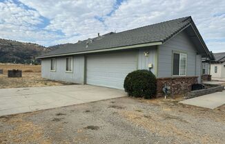 3 beds, 2 baths, $2,495