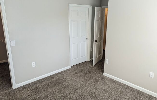 2 beds, 2 baths, 1,070 sqft, $1,225, Unit 1J