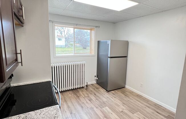 2 beds, 1 bath, $995, Unit 1124 N 21st St - 1A