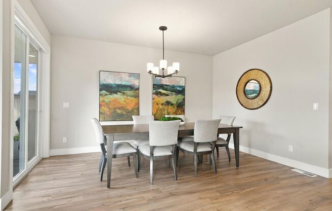 3 beds, 3 baths, $3,495