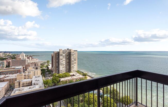 1 bed, 1.5 baths, 667 sqft, $2,495, Unit 26D