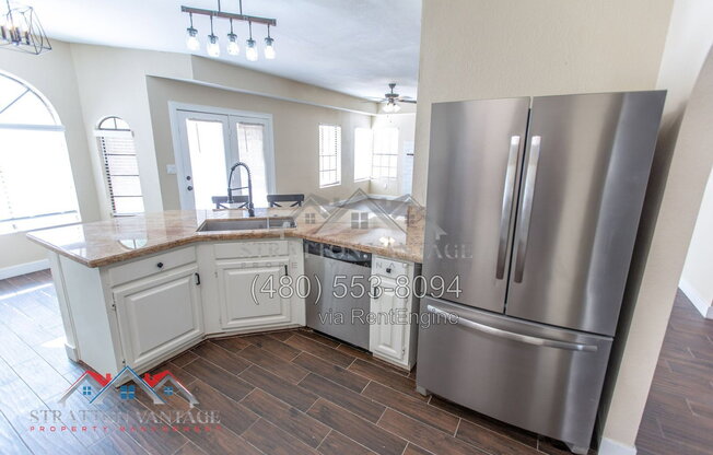 3 beds, 2.5 baths, 2,469 sqft, $2,525