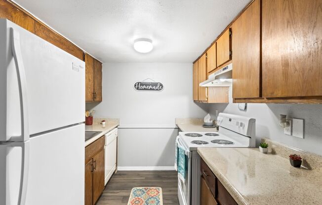 Studio, 1 bath, 400 sqft, $559, Unit P10