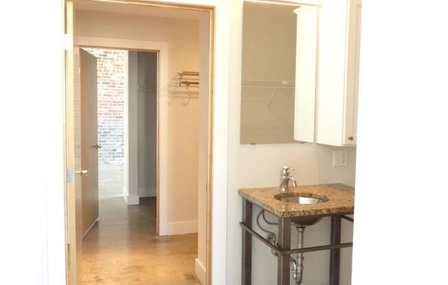 1 bed, 1 bath, 851 sqft, $1,325, Unit 110-509