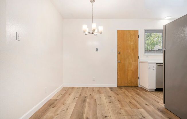 2005 Central Ave #C - 2 bedroom | 1.5 bath | Townhouse style apartment