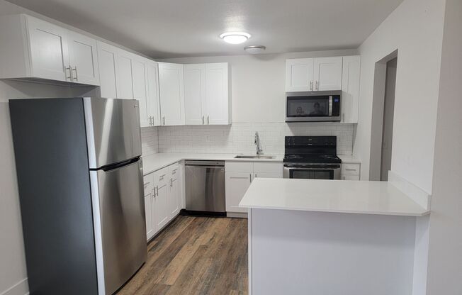 2 beds, 1.5 baths, 1,200 sqft, $2,025, Unit Unit F