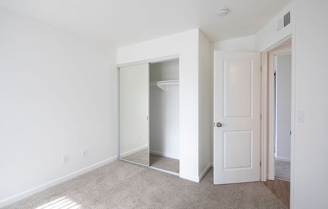 3 beds, 2 baths, 1,105 sqft, $3,495, Unit 330