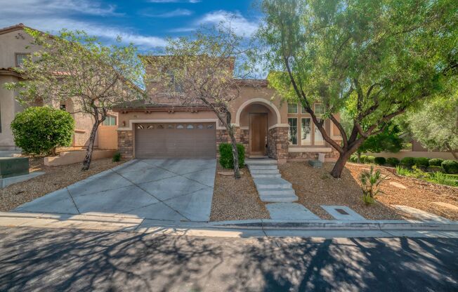 MOVE-IN READY 4-BEDROOM PROPERTY IN SUMMERLIN GATED COMMUNITY!