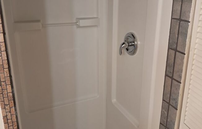 Studio, 1 bath, 520 sqft, $750, Unit D52