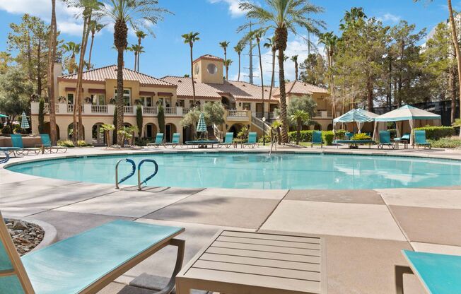 1 bed, 1 bath, $1,700, Unit #322