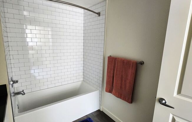1 bed, 1 bath, 591 sqft, $2,445, Unit 106