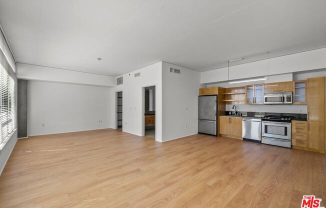 1 bed, 1 bath, 790 sqft, $2,600, Unit 1019