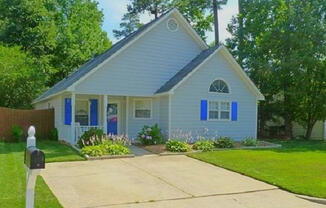 Available Early March! 3 Bed, 2 Bath Ranch With A Fenced In Backyard In Cary! Pet-Friendly!